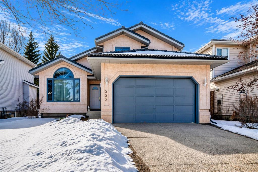 Picture of 223 Hawkstone Close NW, Calgary Real Estate Listing
