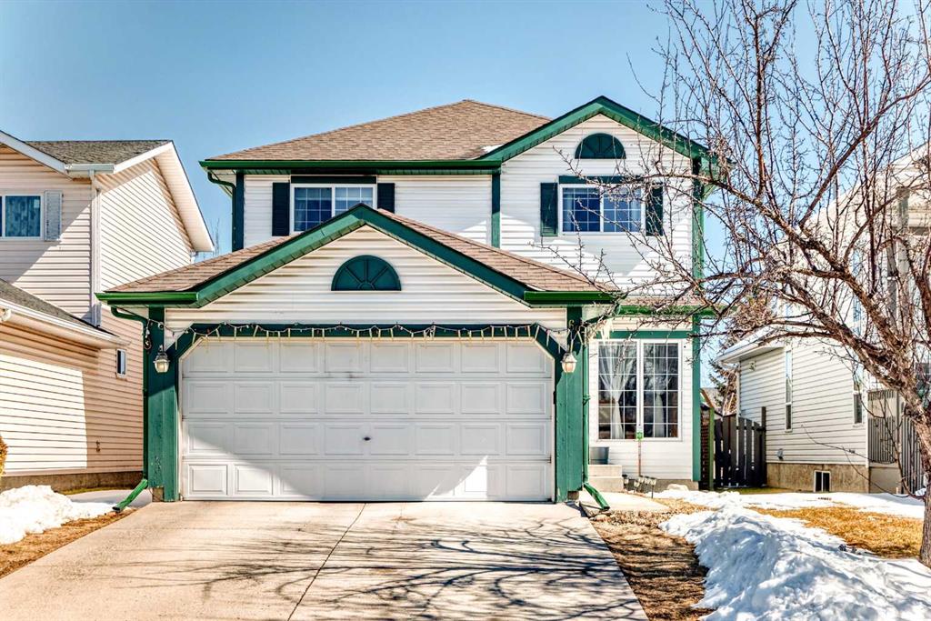 Picture of 69 Applemont Place SE, Calgary Real Estate Listing