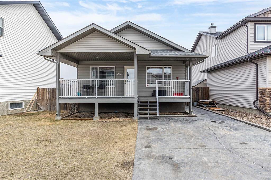 Picture of 4859 Southlands Drive SE, Medicine Hat Real Estate Listing
