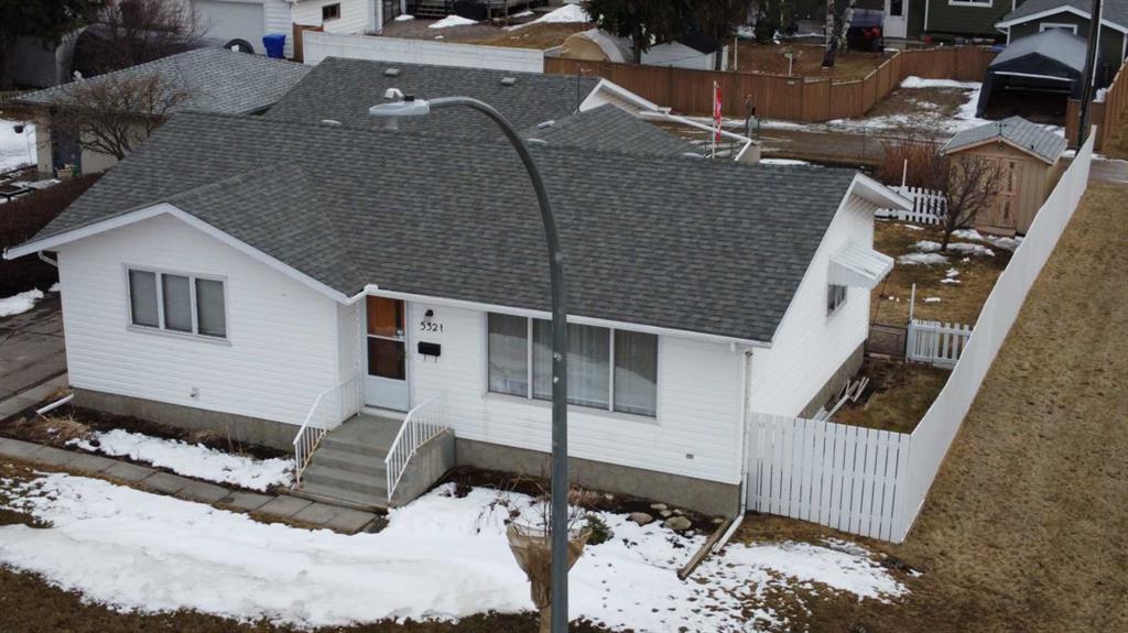 Picture of 5321 43 Street , Olds Real Estate Listing