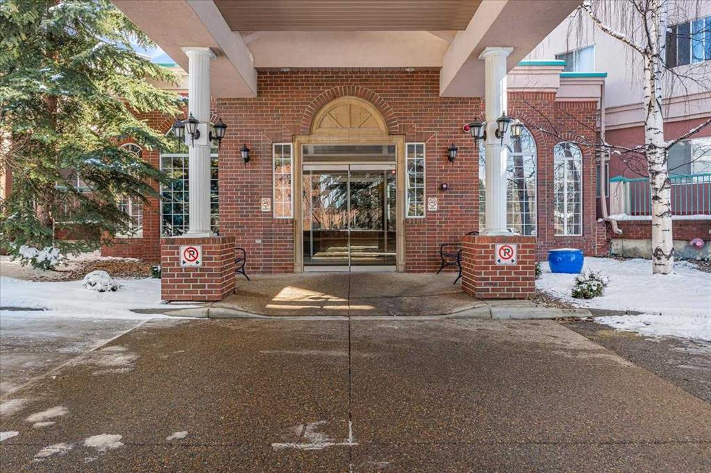 Picture of 302, 200 Lincoln Way SW, Calgary Real Estate Listing