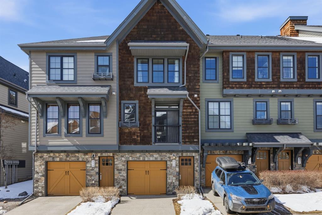 Picture of 412 Ascot Circle SW, Calgary Real Estate Listing