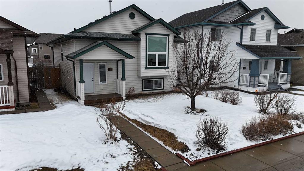 Picture of 140 Lanterman Close , Red Deer Real Estate Listing