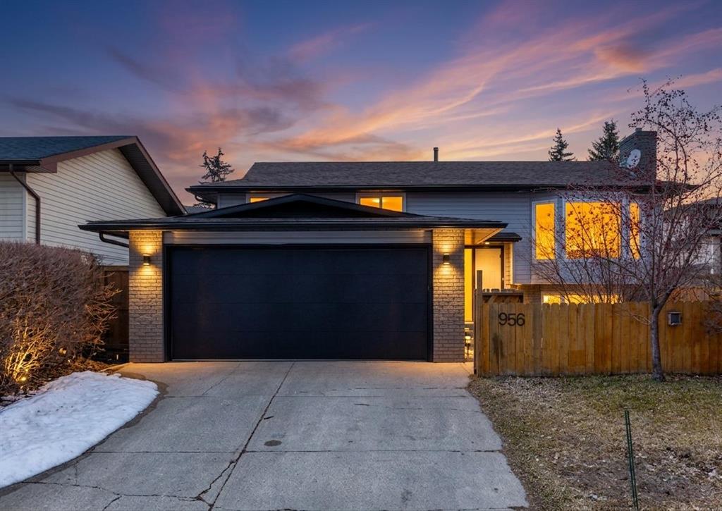Picture of 956 Bracewood Rise SW, Calgary Real Estate Listing