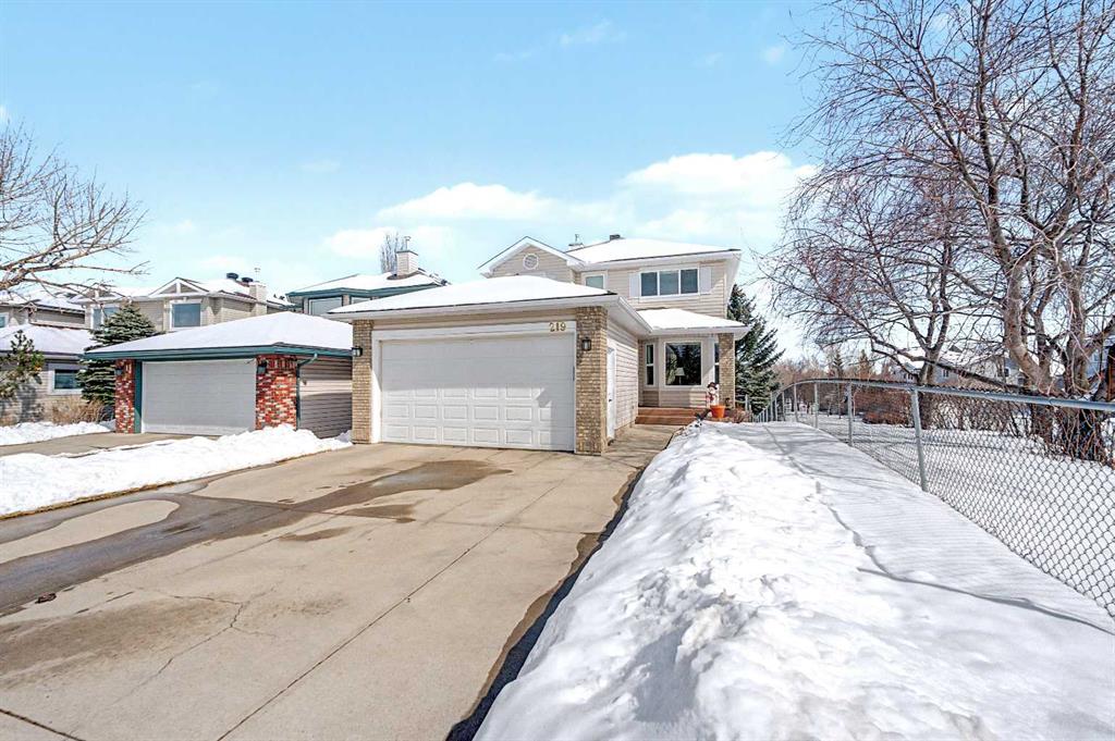 Picture of 219 Hidden Ranch Circle NW, Calgary Real Estate Listing