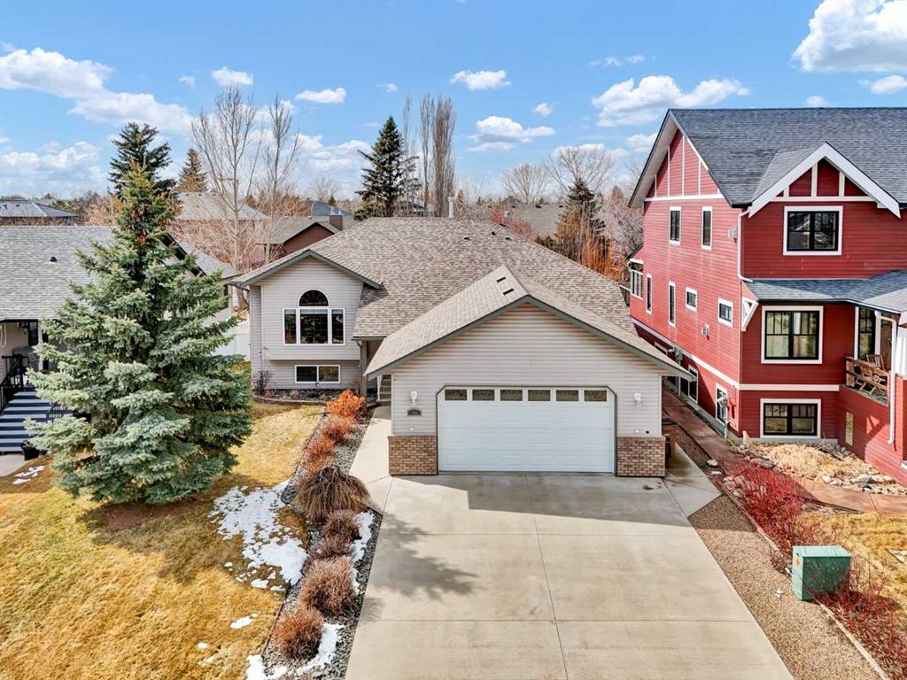 Picture of 99 Greystone Close , Brooks Real Estate Listing