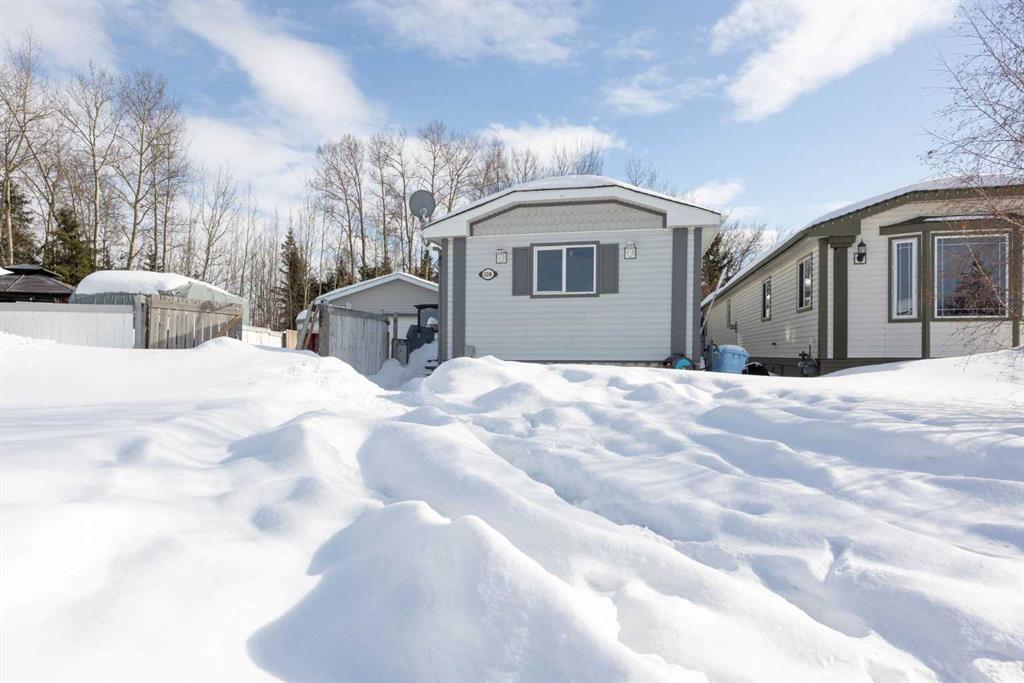 Picture of 108 Harpe Way , Fort McMurray Real Estate Listing