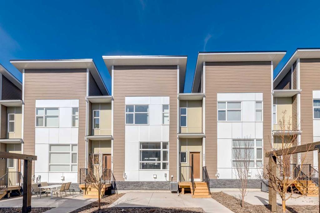 Picture of 121 Walden Lane SE, Calgary Real Estate Listing