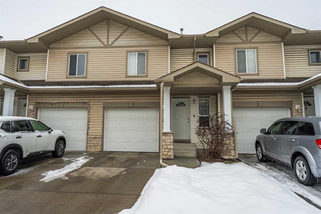 Picture of 126 Citadel Meadow Gardens NW, Calgary Real Estate Listing