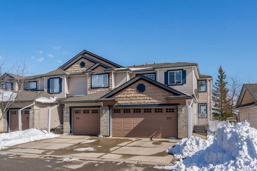 Picture of 107 Citadel Estates Manor NW, Calgary Real Estate Listing