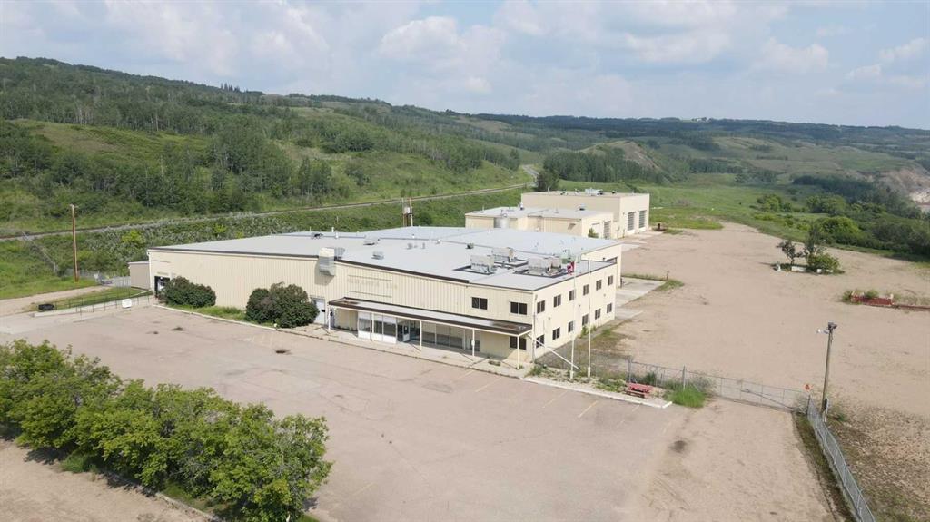 Picture of 8610 87 Avenue , Peace River Real Estate Listing