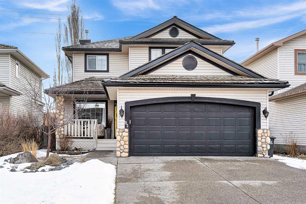 Picture of 92 Bow Ridge Crescent , Cochrane Real Estate Listing