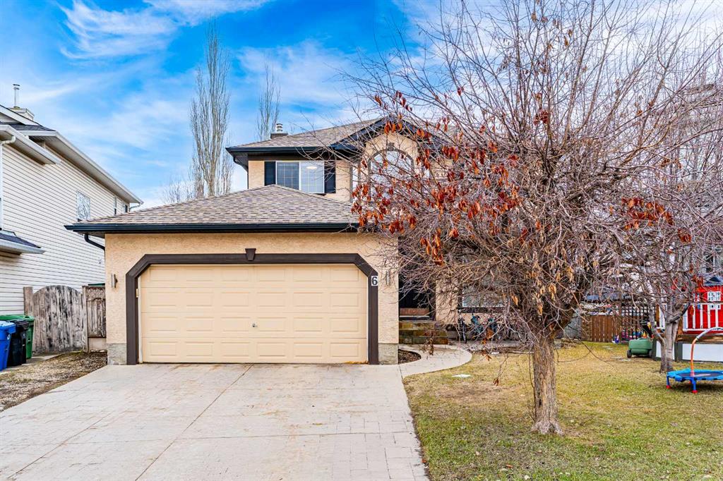 Picture of 6 Douglas Woods Bay SE, Calgary Real Estate Listing