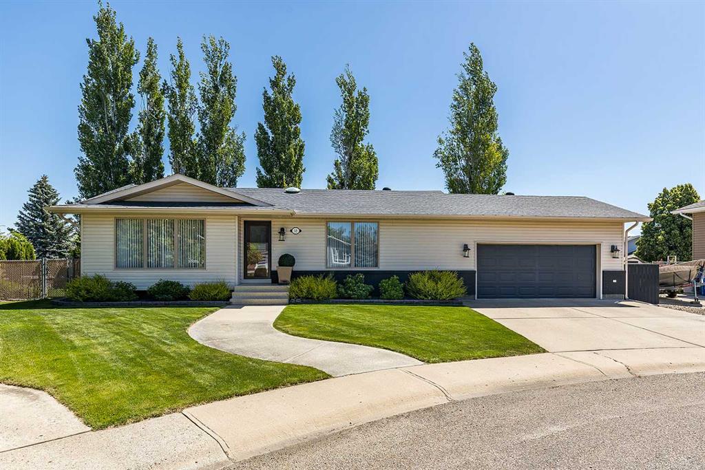 Picture of 52 Rossland Street SE, Medicine Hat Real Estate Listing