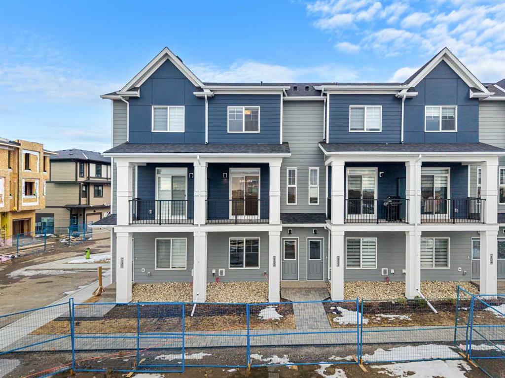 Picture of 132, 285 CHELSEA Court , Chestermere Real Estate Listing