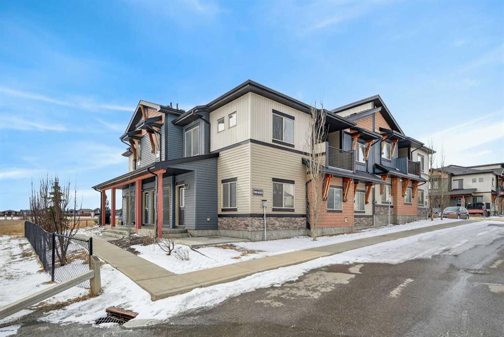 Picture of 1223, 2461 Baysprings Link SW, Airdrie Real Estate Listing