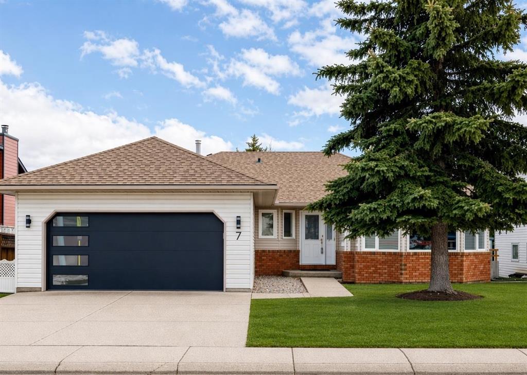 Picture of 7 Sunset Crescent , Okotoks Real Estate Listing