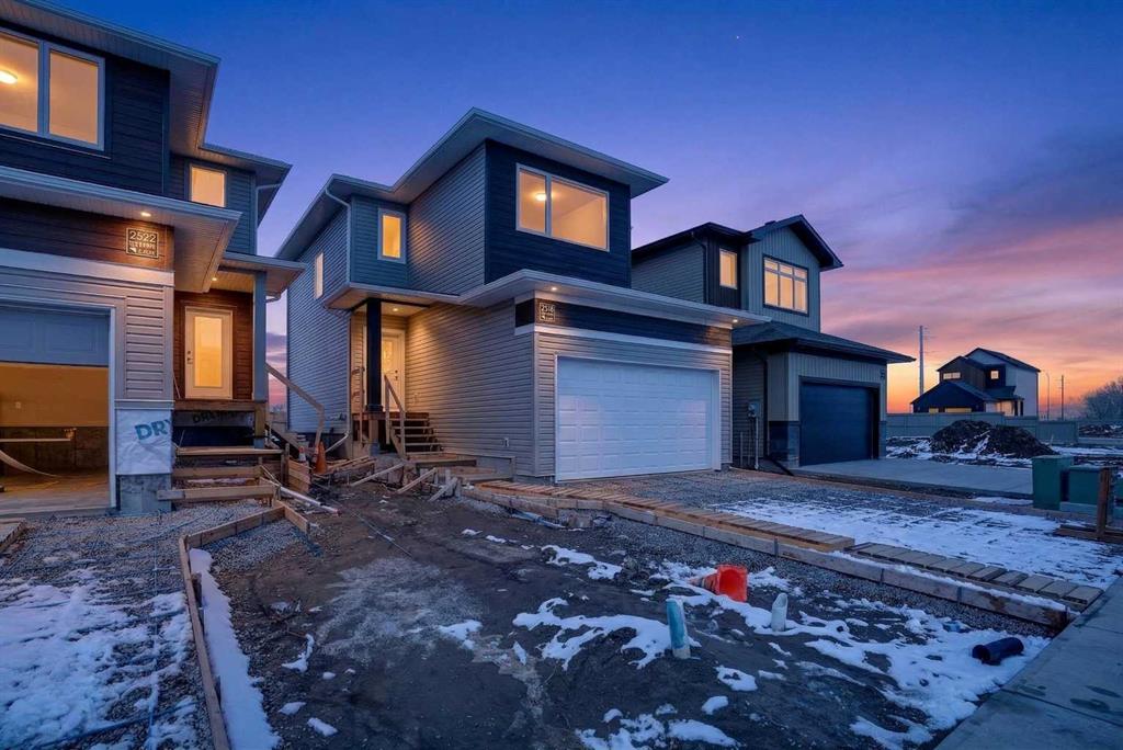Picture of 2518 44 Street S, Lethbridge Real Estate Listing