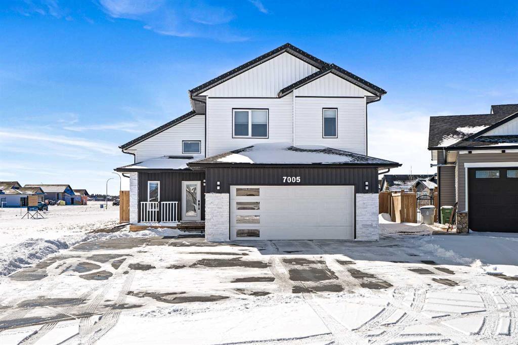 Picture of 7005 38 StreetClose , Lloydminster Real Estate Listing