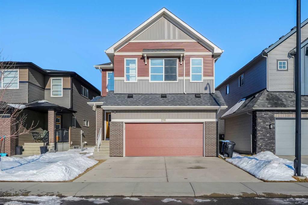 Picture of 216 Carringvue Manor NW, Calgary Real Estate Listing