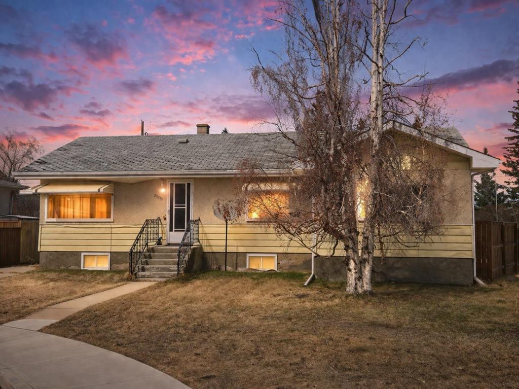 Picture of 4612 50A Avenue , Rocky Mountain House Real Estate Listing