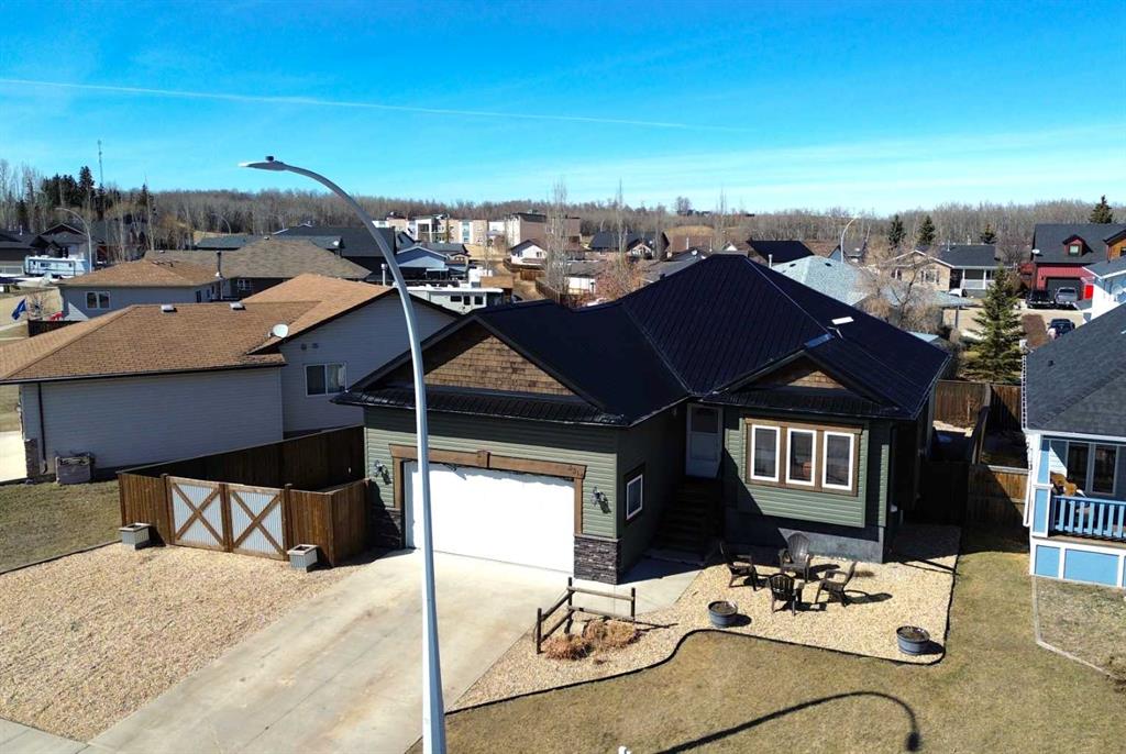 Picture of 5314 55th Ave  , Bashaw Real Estate Listing
