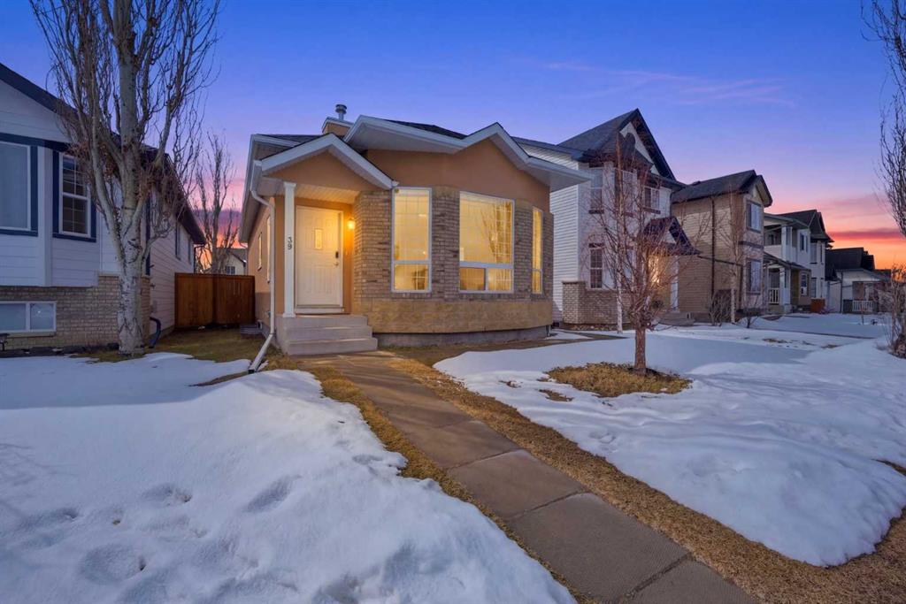 Picture of 39 Saddlemont Close NE, Calgary Real Estate Listing