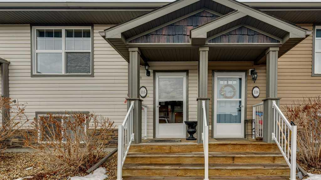Picture of 115 Redwood Boulevard , Springbrook Real Estate Listing