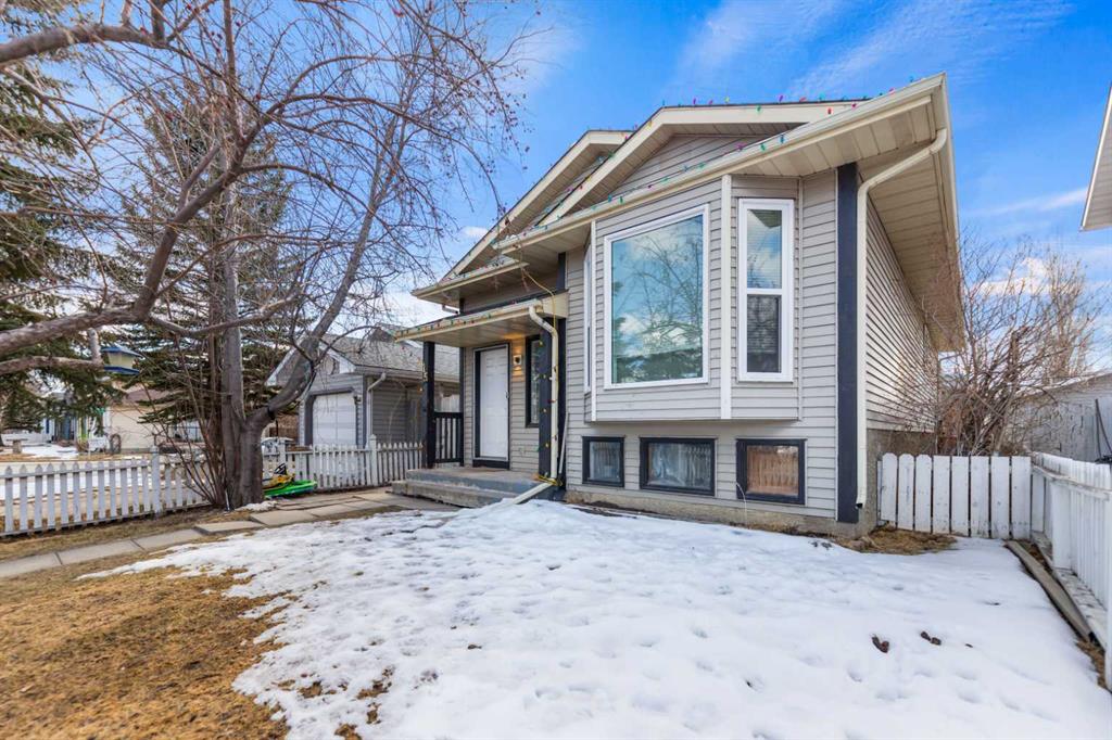 Picture of 15 Erin Green Way SE, Calgary Real Estate Listing