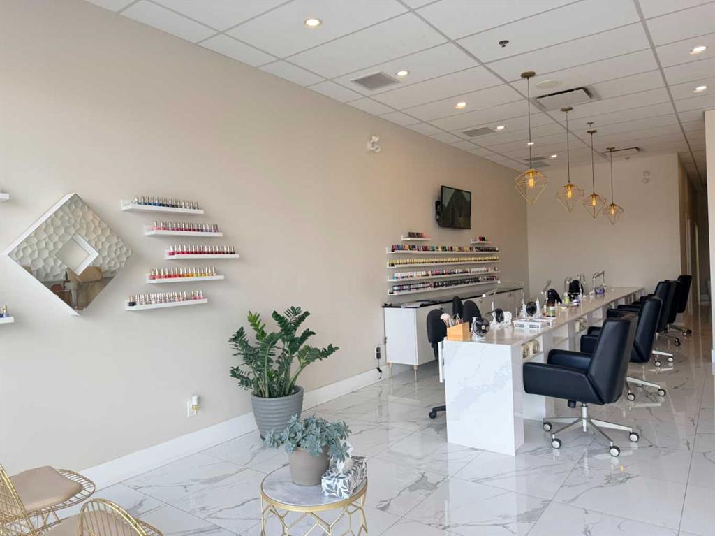 Picture of 123 Macleod Trail  , Calgary Real Estate Listing