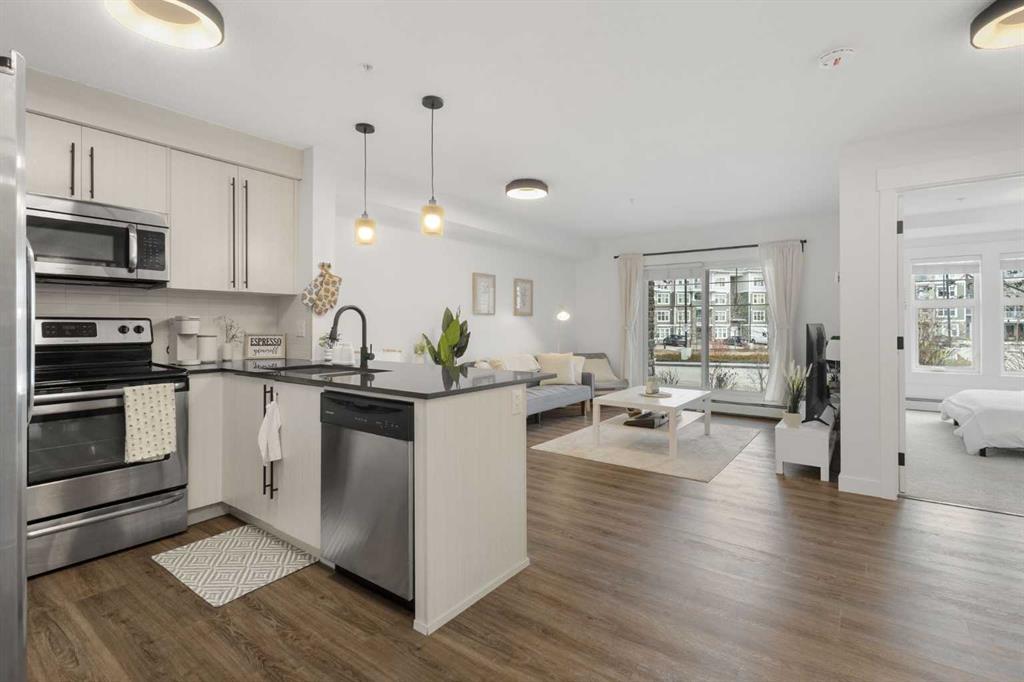 Picture of 3107, 11 Mahogany Row SE, Calgary Real Estate Listing