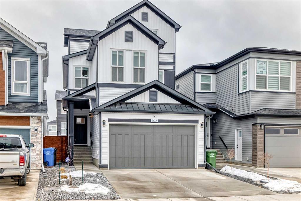 Picture of 102 Setonstone Manor SE, Calgary Real Estate Listing