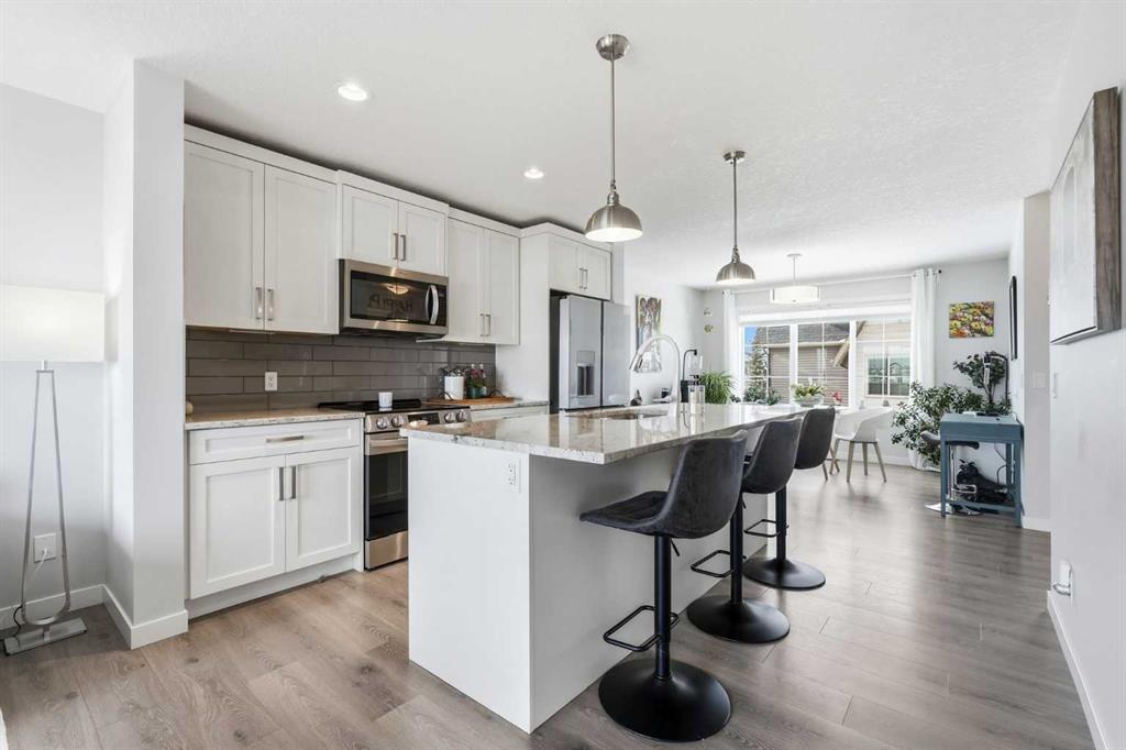 Picture of 2202, 250 Fireside View , Cochrane Real Estate Listing