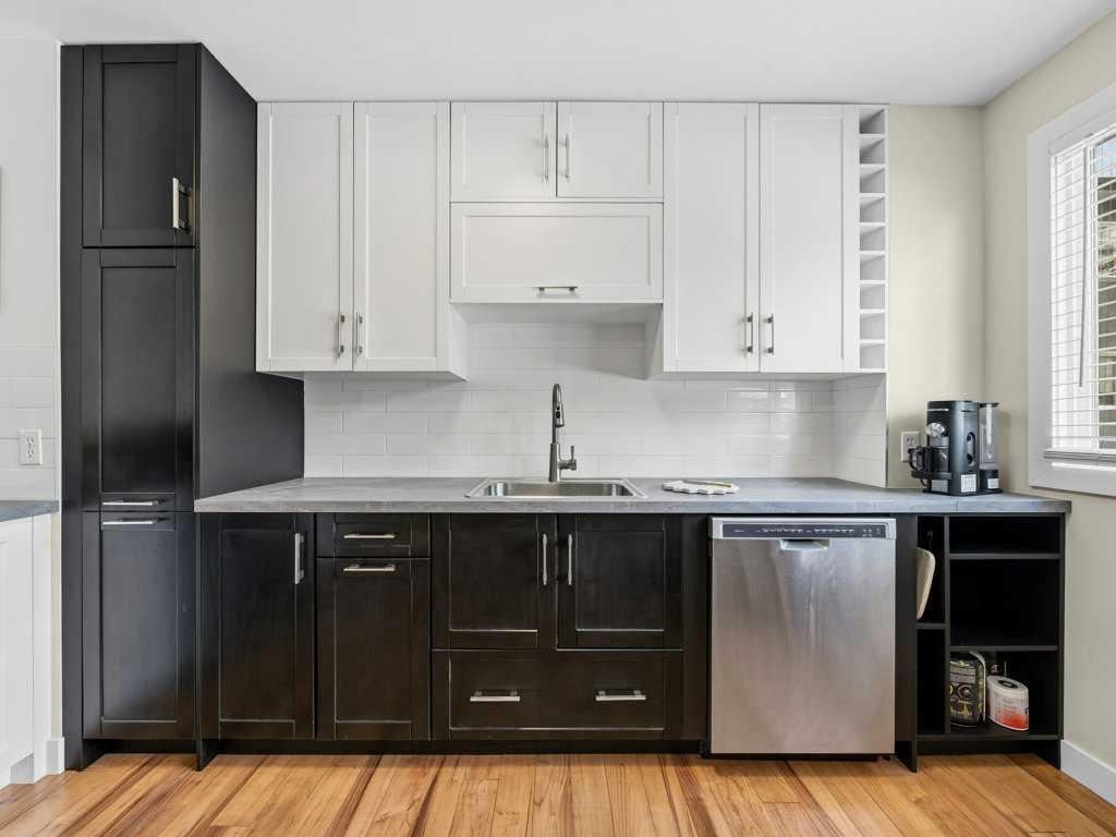 Picture of 143, 2211 19 Street NE, Calgary Real Estate Listing