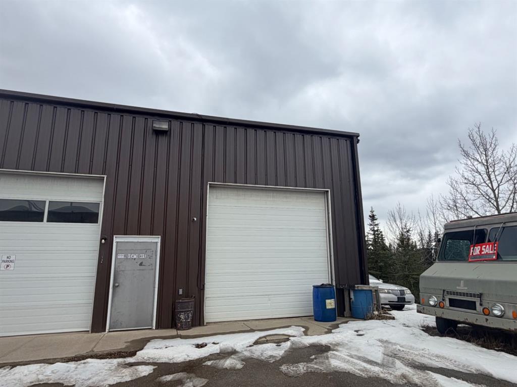 Picture of B, 111 Veats Avenue , Hinton Real Estate Listing