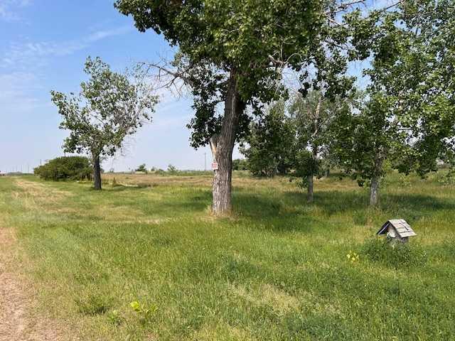 Picture of 105 Railway  W, Cereal Real Estate Listing