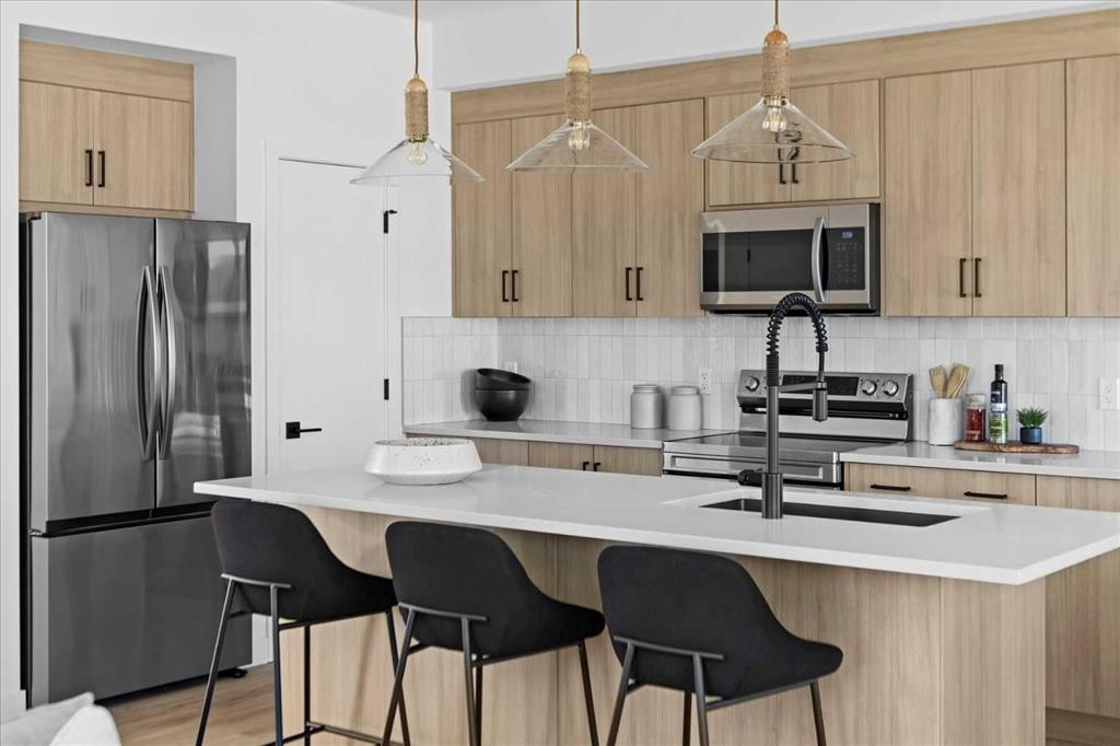 Picture of 198 Greystone Boulevard , Cochrane Real Estate Listing