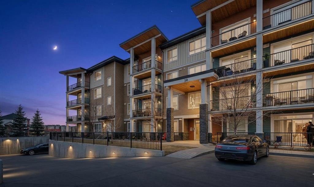 Picture of 304, 10 WALGROVE Walk SE, Calgary Real Estate Listing