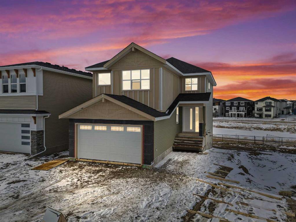 Picture of 294 Kinniburgh Loop , Chestermere Real Estate Listing