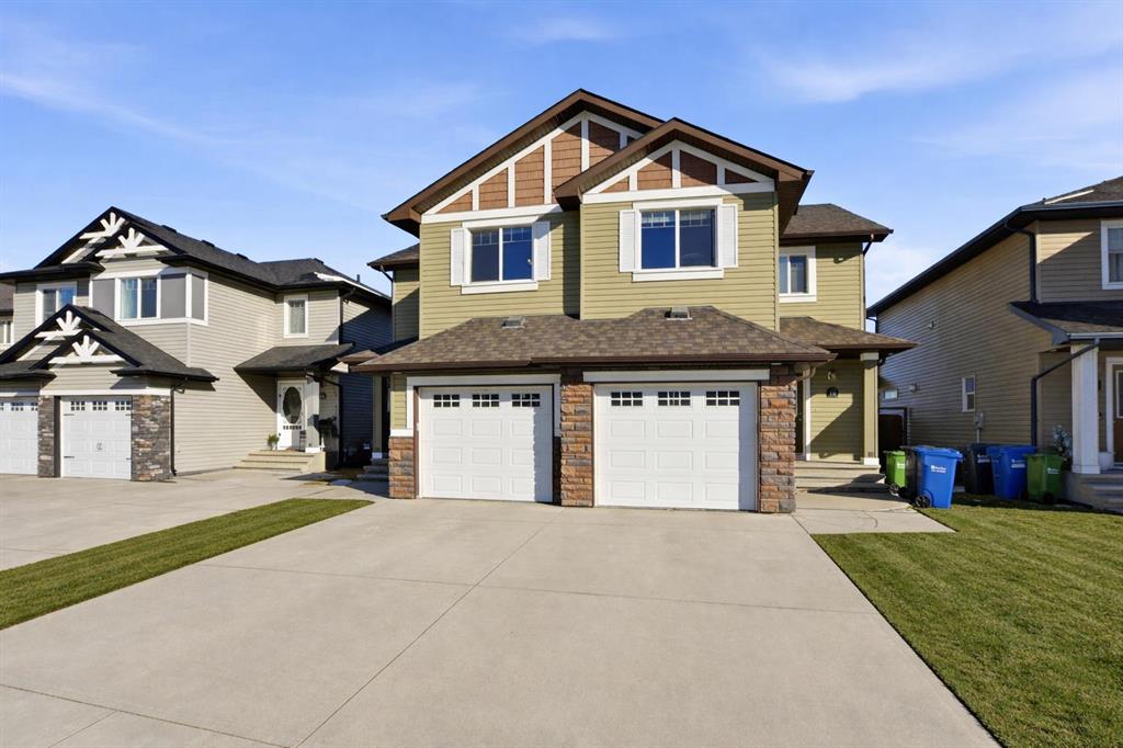 Picture of 14 Van Slyke Way , Red Deer Real Estate Listing