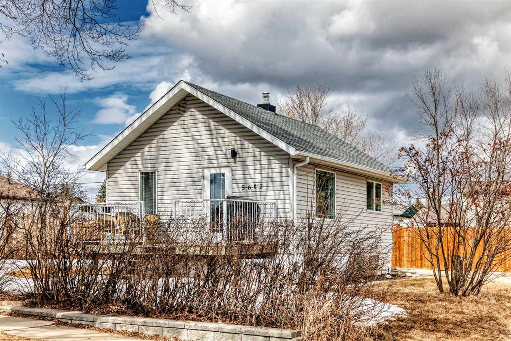 Picture of 5602 51 Avenue , Lacombe Real Estate Listing