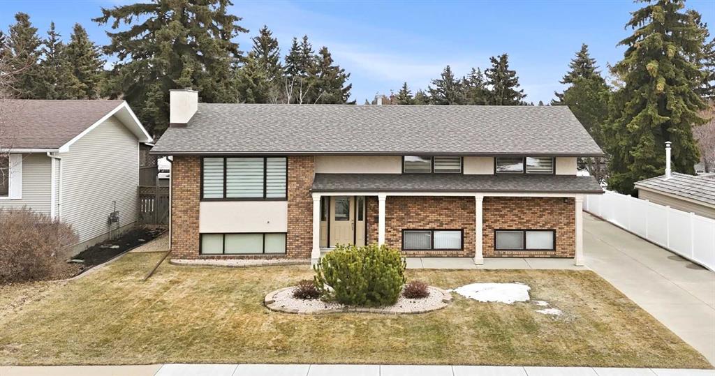 Picture of 77 Allan Close , Red Deer Real Estate Listing