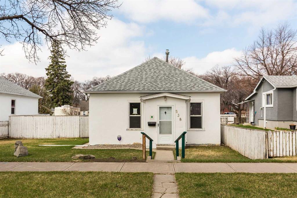 Picture of 538 12C Street N, Lethbridge Real Estate Listing