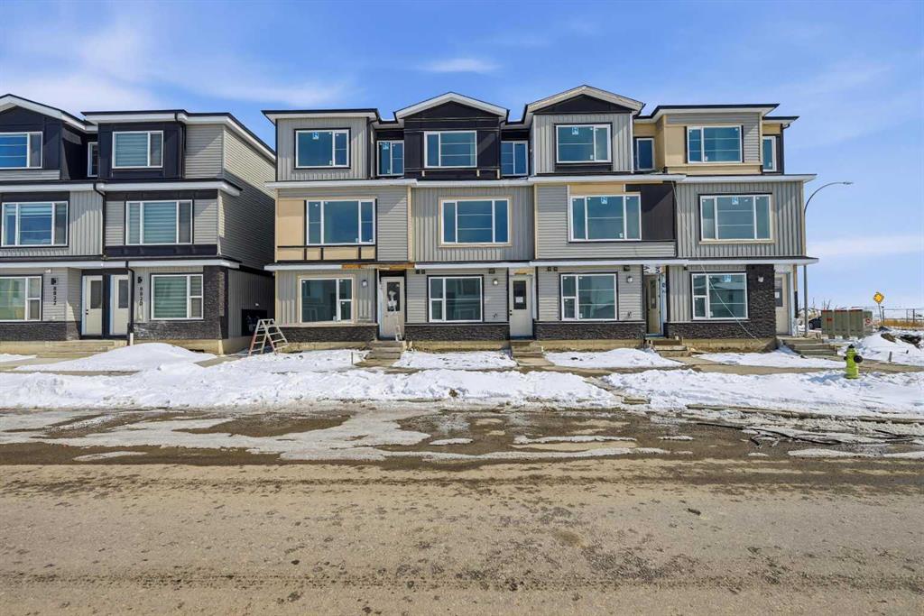 Picture of 8814 48 Street NE, Calgary Real Estate Listing