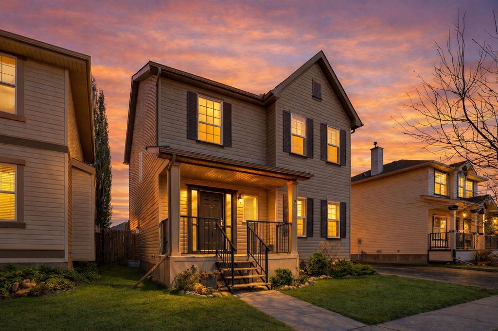 Picture of 92 Prestwick Heath SE, Calgary Real Estate Listing
