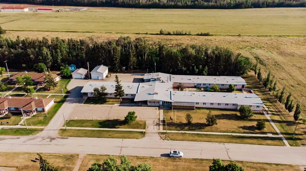 Picture of 5230 44 Avenue , Spirit River Real Estate Listing