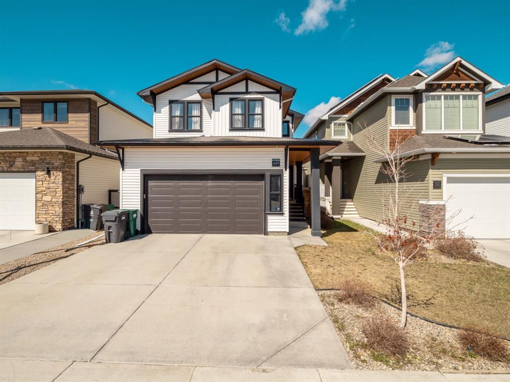 Picture of 653 Aquitania Boulevard W, Lethbridge Real Estate Listing
