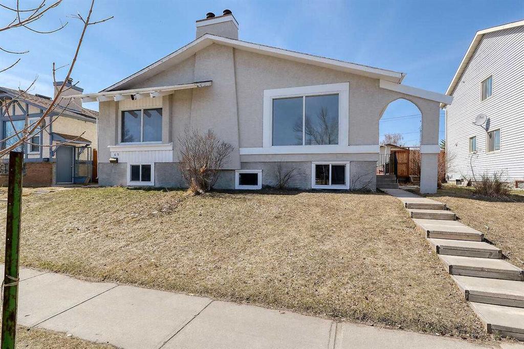 Picture of 71 Falton Drive NE, Calgary Real Estate Listing