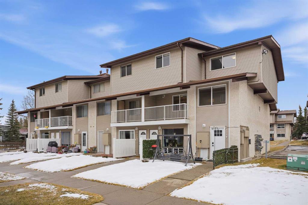 Picture of 424, 200 Brookpark Drive SW, Calgary Real Estate Listing