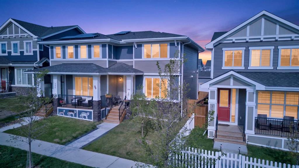 Picture of 394 Sundown Road , Cochrane Real Estate Listing